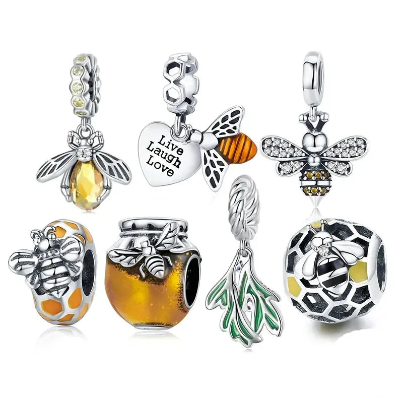 The Yellow Collection Charm - la Vérité